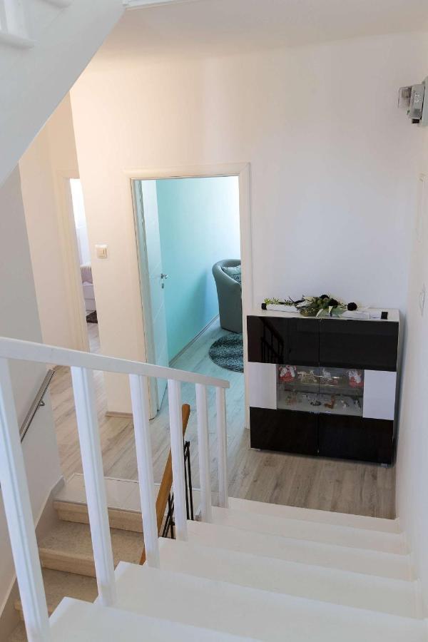 Apartamento Anvedor Crikvenica Exterior foto